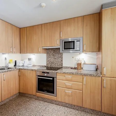 Sinfonia - 2br, Pool Apartman Estepona