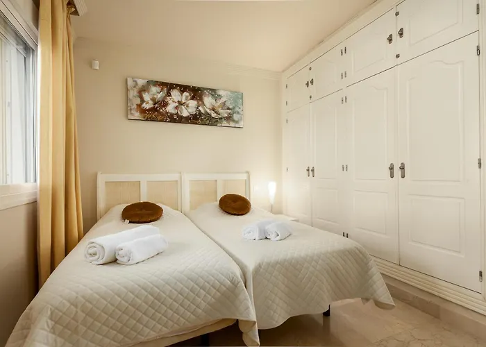 Sinfonia - 2br, Pool *