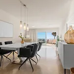 Sinfonia - 2br, Pool Apartament *