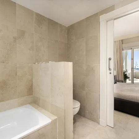 Sinfonia - 2br, Pool Estepona