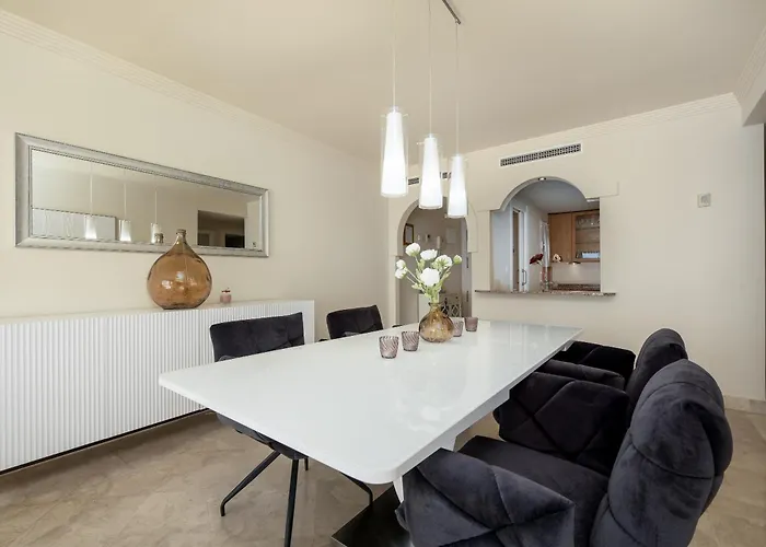 Sinfonia - 2br, Pool Διαμέρισμα Εστεπόνα