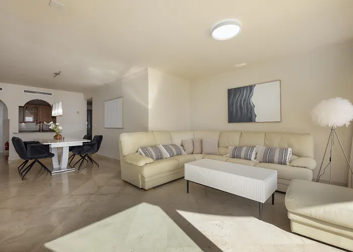 דירה Sinfonia - 2br, Pool *